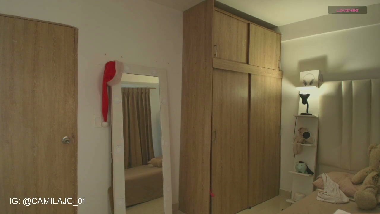 cammile_cole cam sex chat 12-24-2025