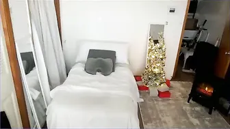 Adorable22 24-Dec-2025