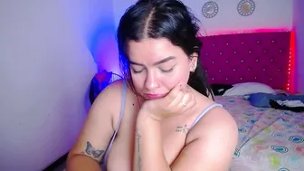 Kriss_sweetboobs latina 24-Dec-2025