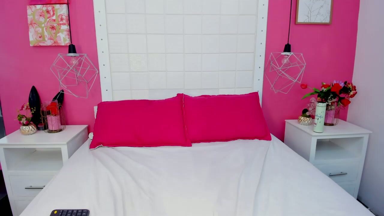parker_mia02 live cam show 24-Dec-25