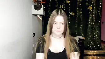 Miraa_bloom nude chat 12/24/2025
