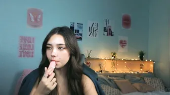 Vexorin shy cam