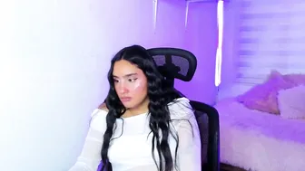 caroline_rodriguez_9 webcam show (12/25/2025)