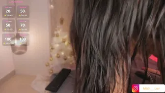 Miah_luv naked (12/25/2025)