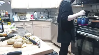 just0m transgirl cam chat