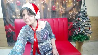 Lunadobra (12-25-2025) girl