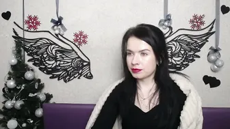 Jasminekouch posing on webcam 25 December 2025