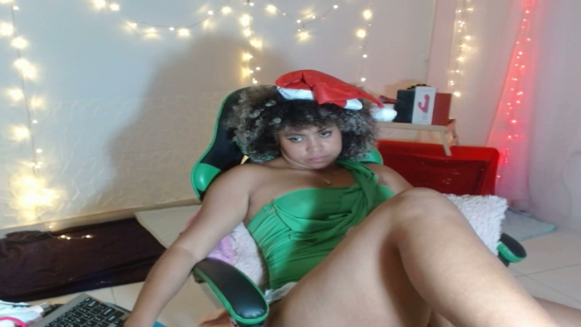 victoria_miler chat cam porn (12/25/2025)