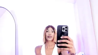 Meghanallen_ naked (12/25/2025)