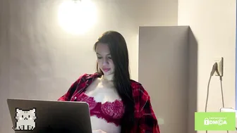 Jeaneschulteis skinny (12/25/2025)