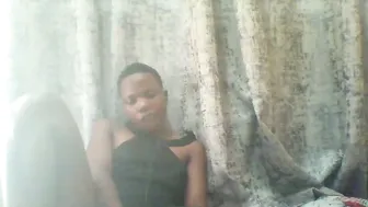 Tina2030 cam girl chat 12-25-2025