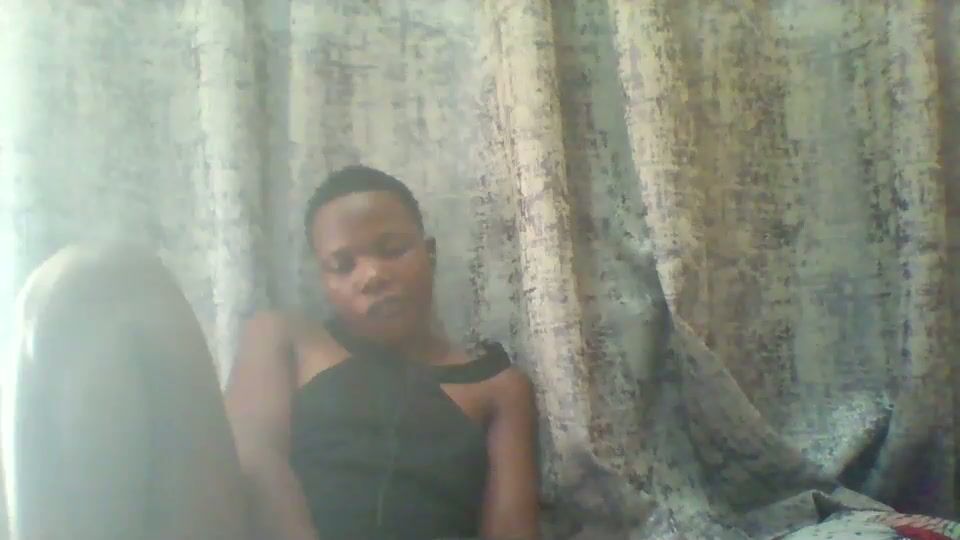 Tina2030 cam girl chat 12-25-2025