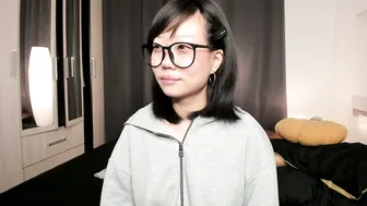 _molly_molly_molly_ asian 25-Dec-2025