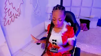 Elisabettamonroy live on cam 25-Dec-25