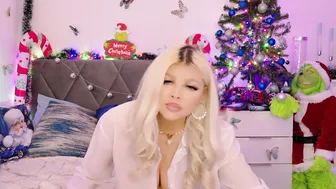 Xalexax blonde - (12/25/2025)