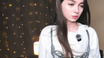 Nichelledorris (12-25-2025) teen