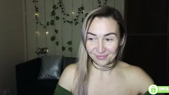 ay_kiss_jully recorded nude video 513873