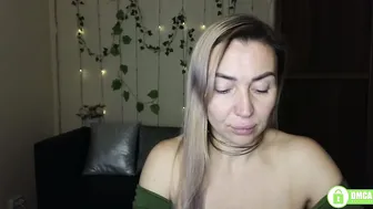 ay_kiss_jully recorded nude video 513873