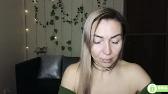 ay_kiss_jully recorded nude video 513873
