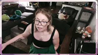 Aliceliddell710 sex chat 12-26-2025