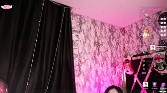 moon_zharith_kawaiigirl latina 26-Dec-2025