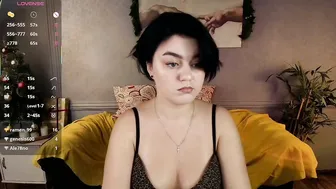 fisher_sofia cam sex chat (12-26-2025)