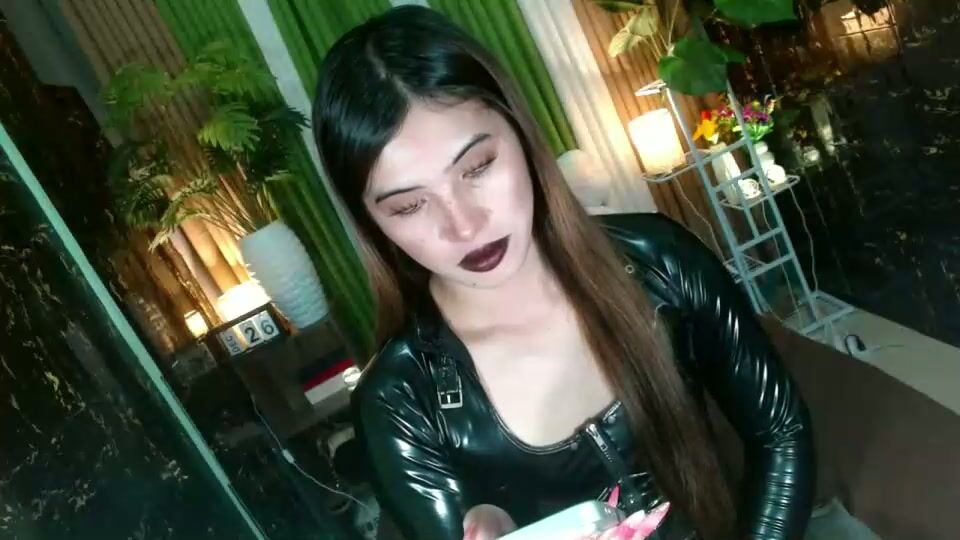 queen_kendalx19 latex chat porn