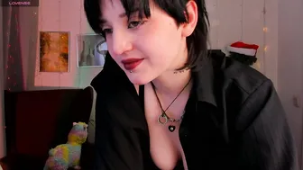 Sarahshelby live webcam show (12-26-2025)