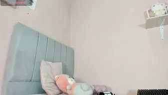Mary_cute9 smalltits (12-26-2025)
