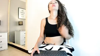 Cellestehot deepthroat cam