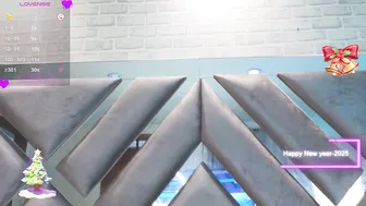 Michellefoxx6 naked on cam 12/26/2025