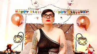 Kat_paradisse 12/26/2025 live on cam