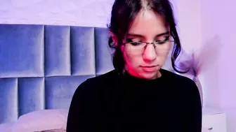 hollypeach_ recorded nude video 516857