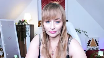 Naughtymilane hot webcam porn video 27-Dec-25