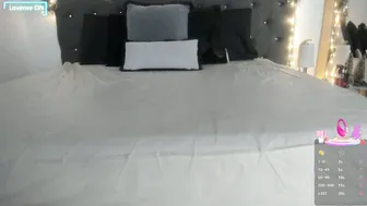 sara_puertaa sex cam 27-Dec-2025
