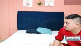 couple_sexy8 12/27/2025