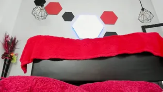 Martinaclark sex video (12-27-2025)