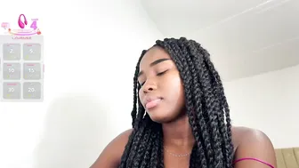 sara_muscle (12/27/2025)