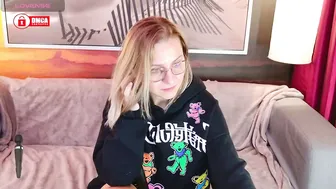 Bigboobsarri 12-27-2025 babe
