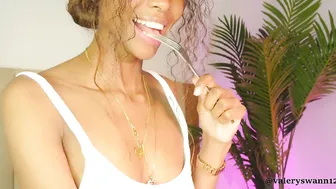 Valery_swan1 young hot webcam video