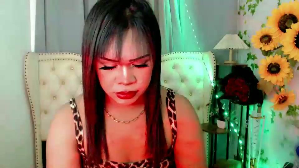 Sassy_tinaxx cam chat 27 December 2025