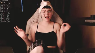 krisneal recorded nude video 519786