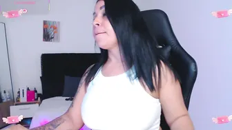 Twerking_bigass bigass 12-Jun-2025