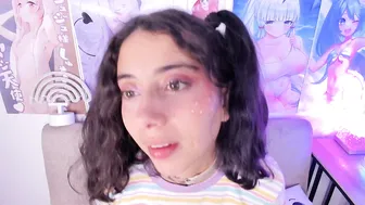 Megan_yagami sex chat 06/12/2025