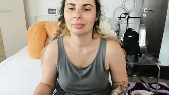 Eroticsensualkitty4u webcam video 12 June 2025