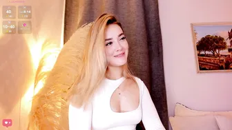 mia_white11 recorded nude video 52740