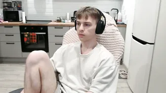 Alex_gotcha 18 porn sex chat