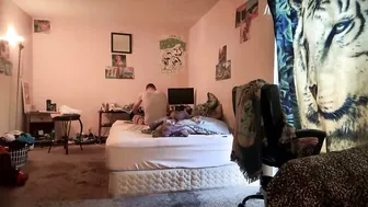 dove_love22 cam chat 12-27-2025