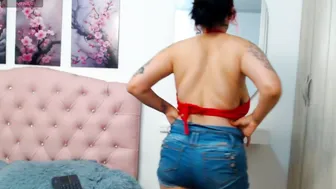 Lilyfox23 12/27/2025