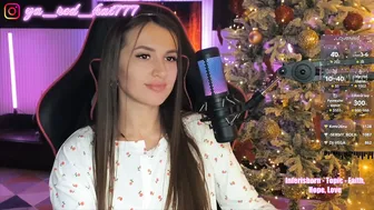 _red_hat_7 lovense cam sex